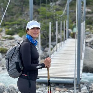 Tailored Argentina _ Liliana and Luis hiking the scenic trails of Los Glaciares National Park in El Chaltén